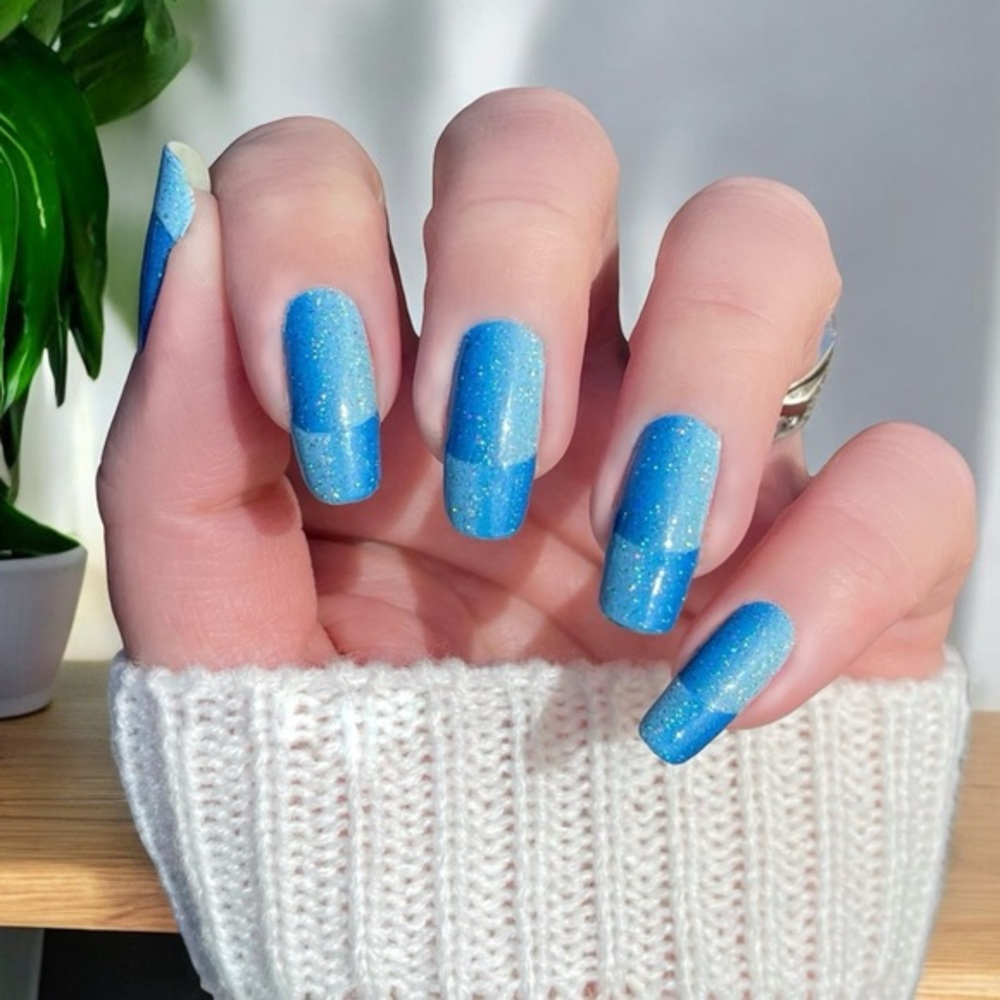 Color Street | On the Flip Side French manicure sky-royal blue verticals ombré